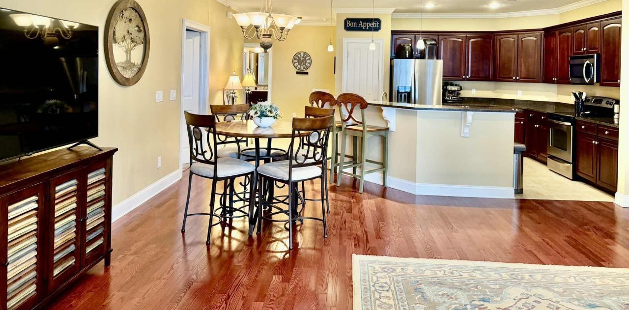 1096 Bridgeview Lane Photo 15