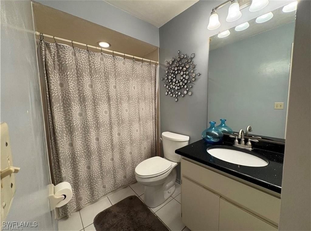 11170 Caravel Cir, Unit 210, Fort Myers, FL 33908 Photo