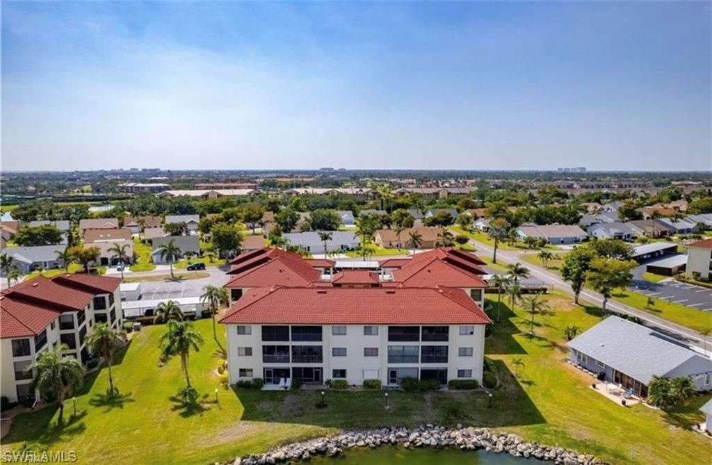 11170 Caravel Cir, Unit 210, Fort Myers, FL 33908 Photo