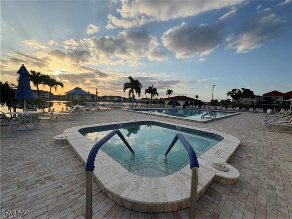 11170 Caravel Cir, Unit 210, Fort Myers, FL 33908 Photo