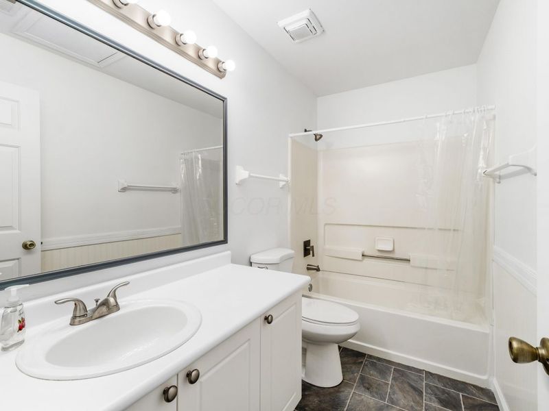 2360 Bloxom Street, Grove City, OH 43123 Photo 26