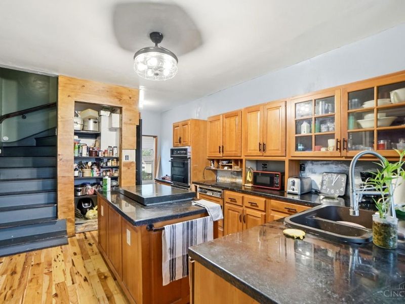 8421 Wiswell Street, Cincinnati, OH 45216 Photo 14