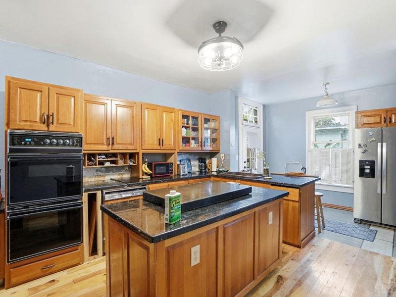 8421 Wiswell Street, Cincinnati, OH 45216 Photo 17