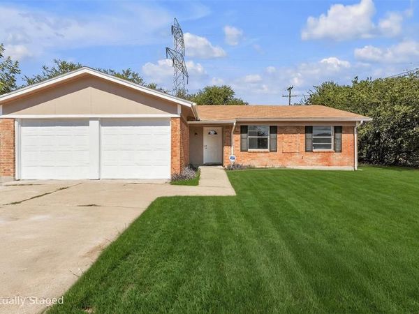 301 Buie Drive, Everman, TX 76140