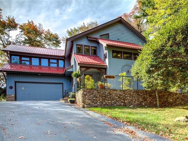 249 Red Bird Lane, Roaring Gap, NC 28627