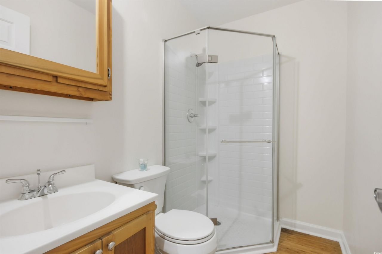 462 Bay Dr. Photo 19