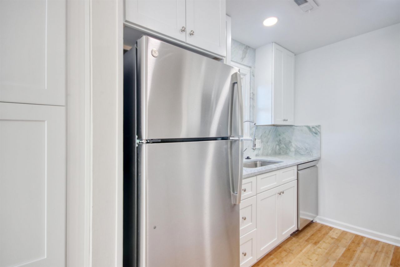 462 Bay Dr. Photo 7
