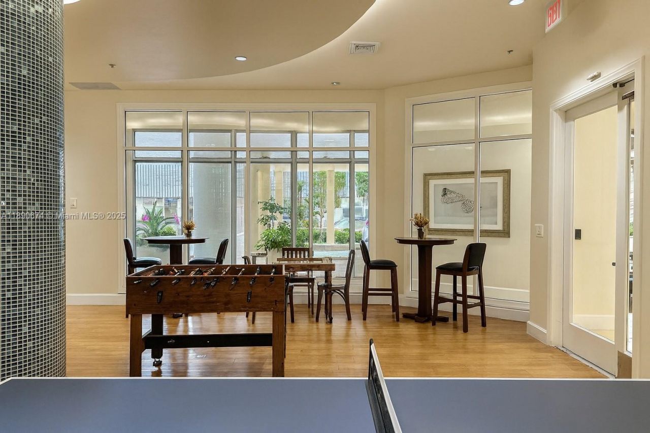 1830 Radius Dr, Unit 308, Hollywood, FL 33020 Photo