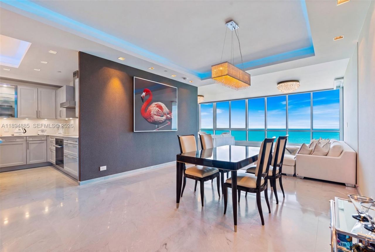 100 S Pointe Dr, Unit 2506, Miami Beach, FL 33139 Photo