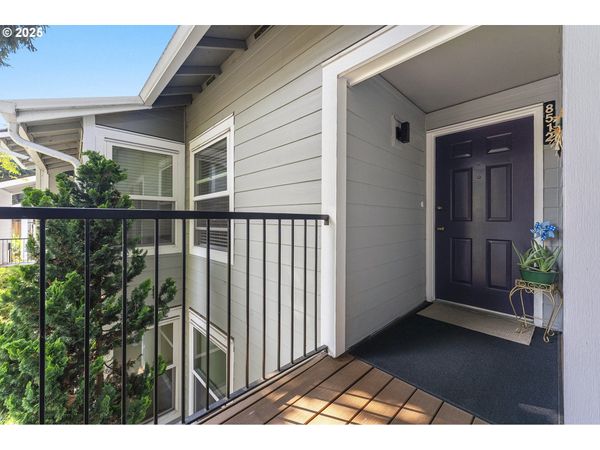 8512 SW MOHAWK ST, Tualatin, OR 97062