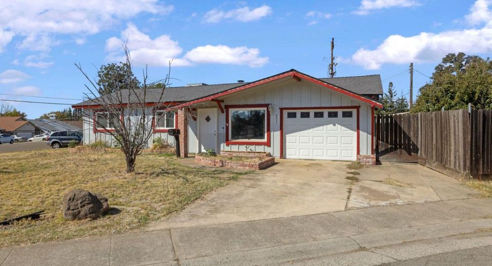 8031 Lichen Dr, Citrus Heights, CA 95621 Photo