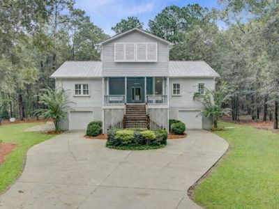 10088 Hercules Road, McClellanville, SC 29458