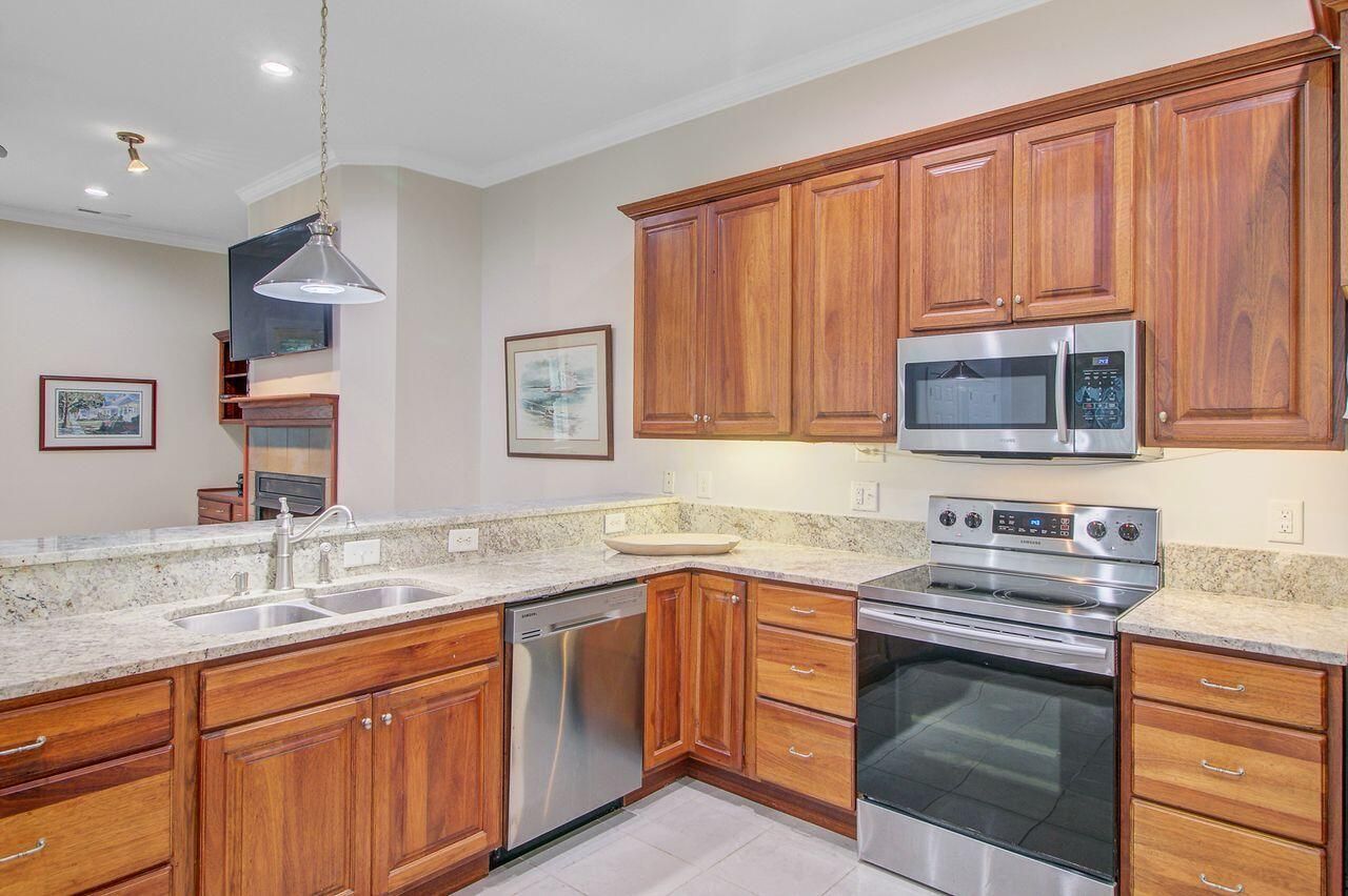 10088 Hercules Road Photo 12