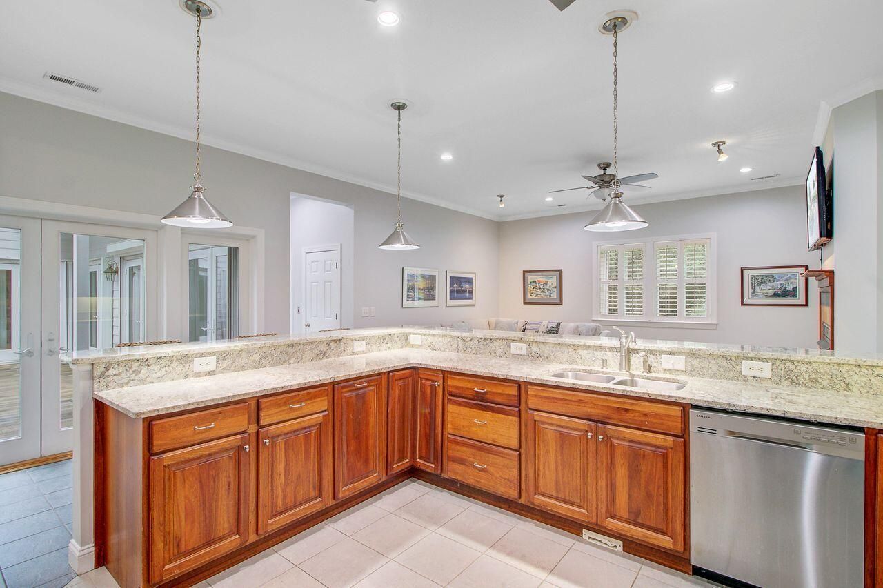 10088 Hercules Road Photo 14