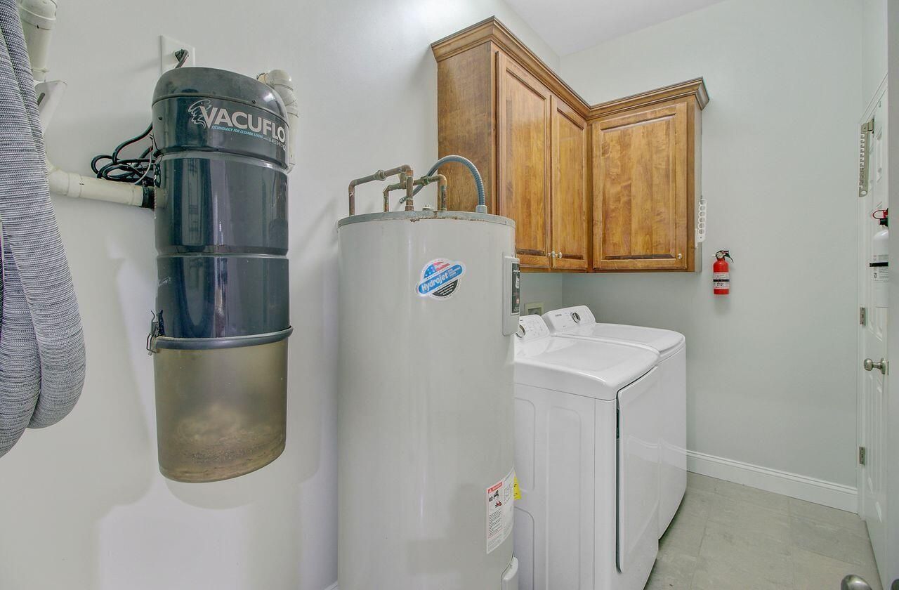 10088 Hercules Road Photo 16