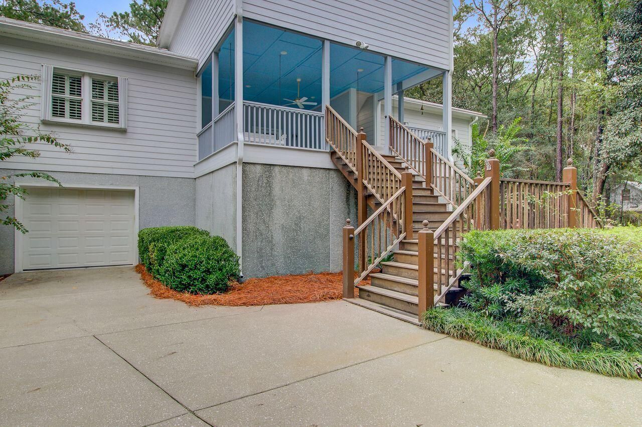 10088 Hercules Road Photo 3