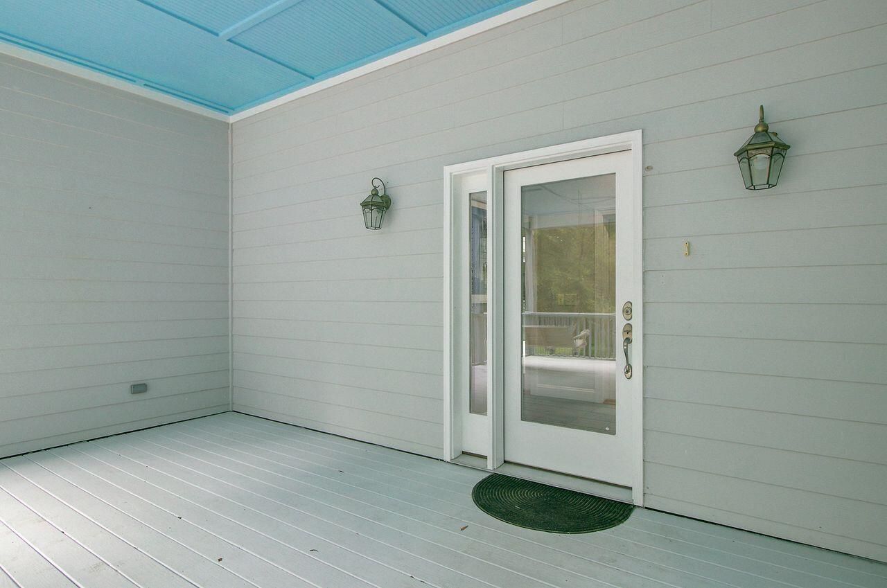 10088 Hercules Road Photo 7