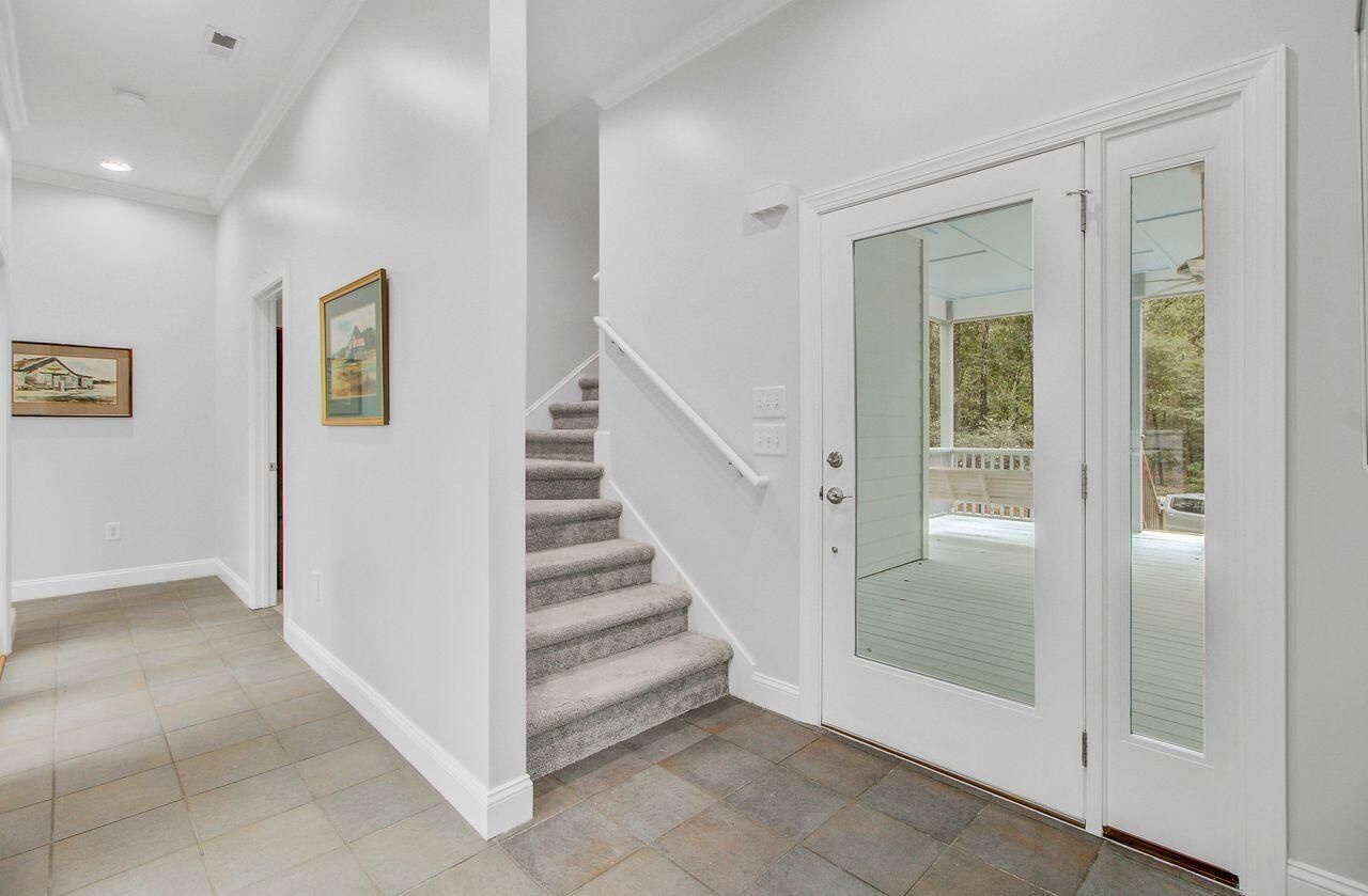 10088 Hercules Road Photo 9