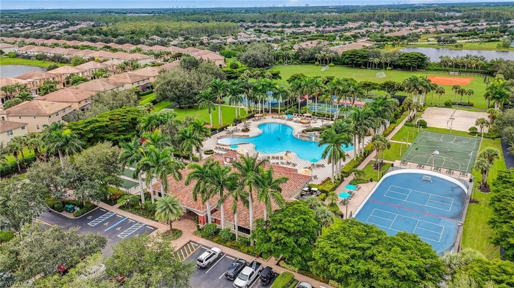 21348 Velino Ln, Estero, FL 33928 Photo