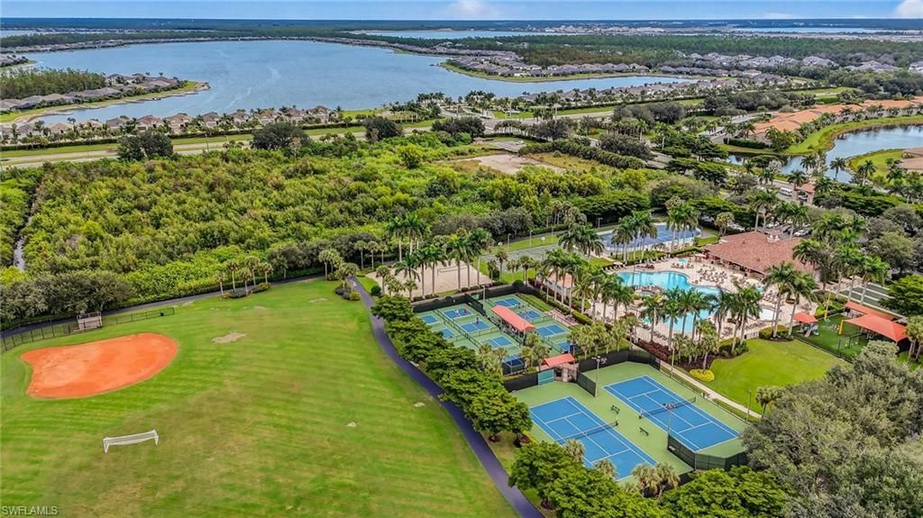 21348 Velino Ln, Estero, FL 33928 Photo