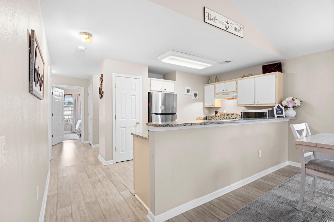 1196 River Oaks Dr. Photo 11