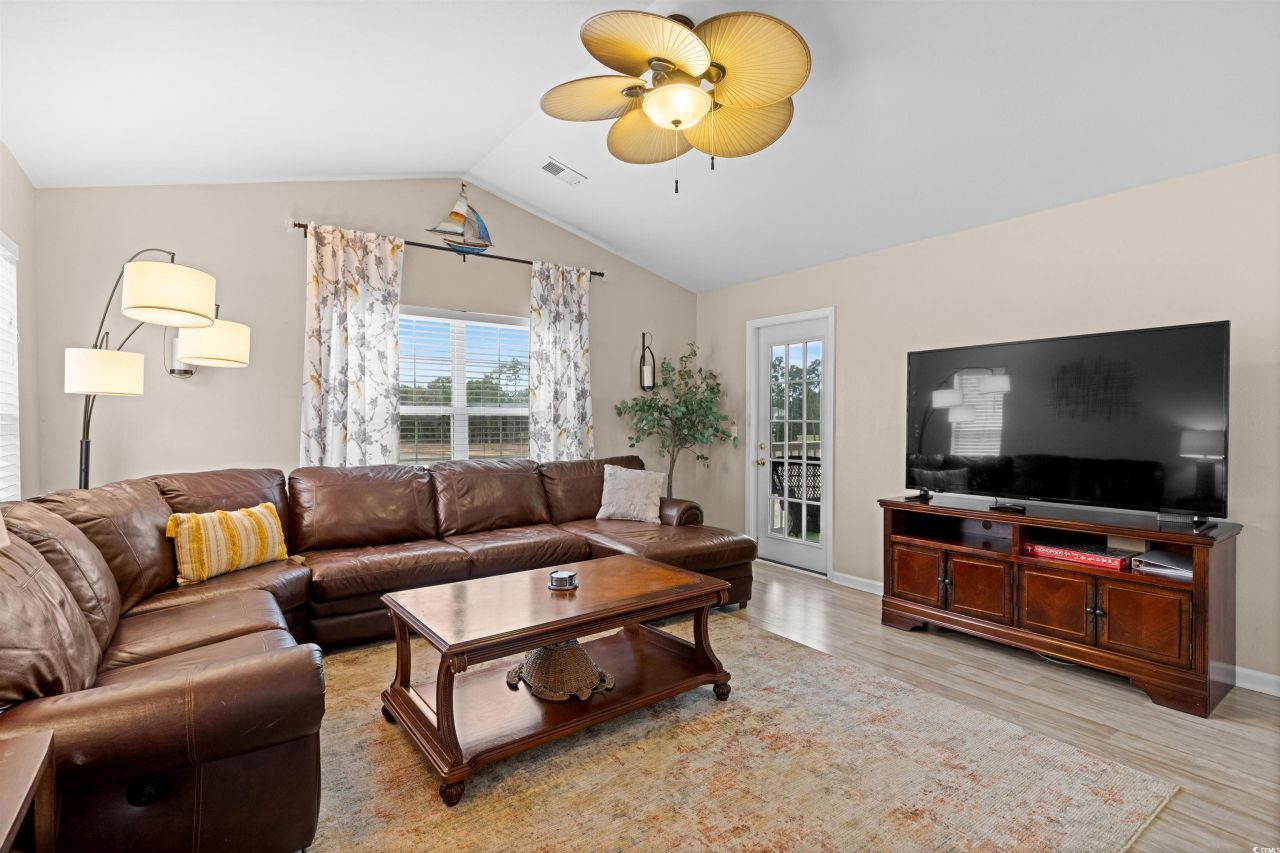 1196 River Oaks Dr. Photo 13