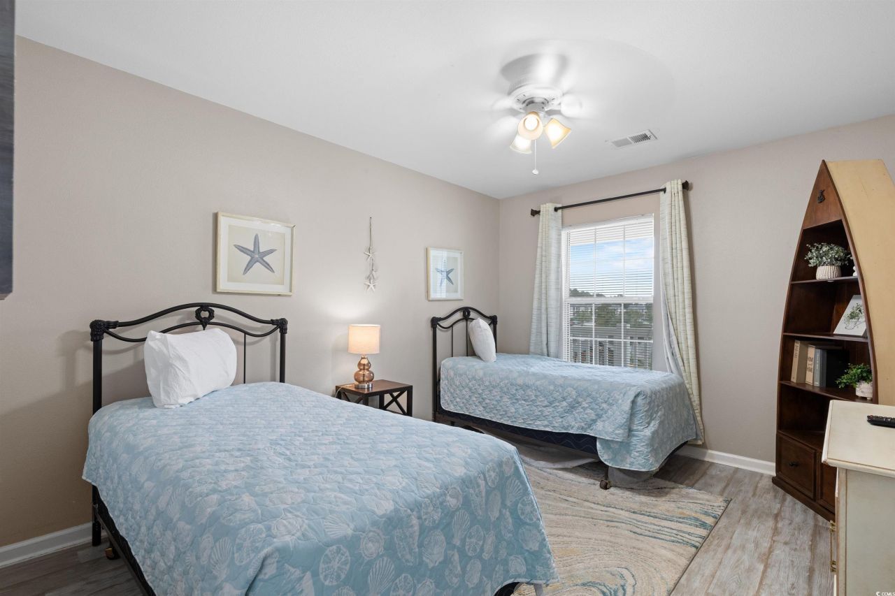 1196 River Oaks Dr. Photo 18