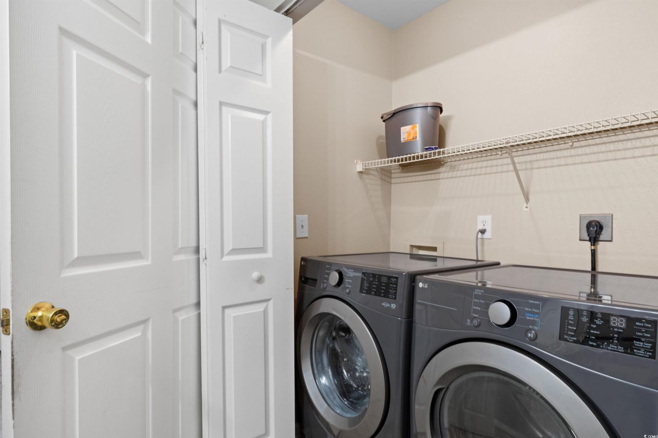 1196 River Oaks Dr. Photo 21