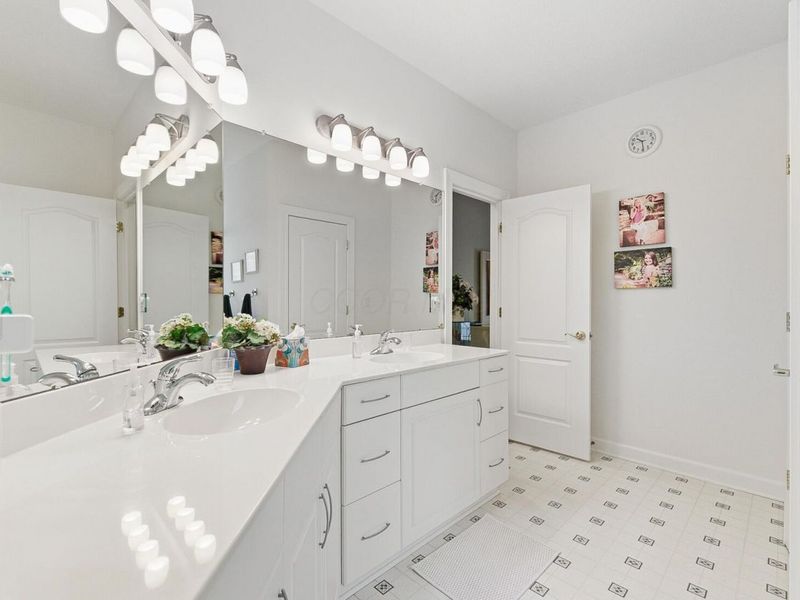 10010 Beckford Court, Powell, OH 43065 Photo 29