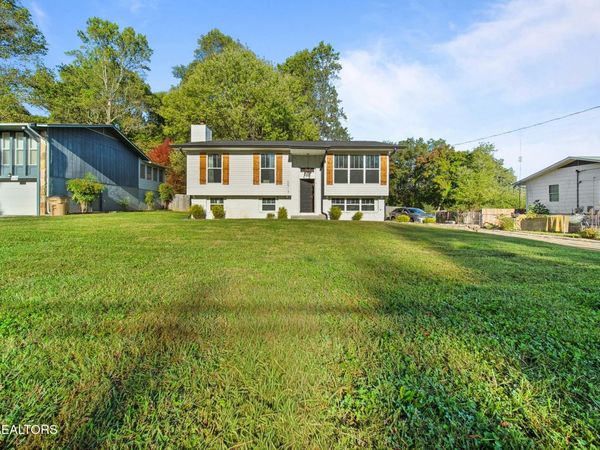 6513 Trousdale Rd, Knoxville, TN 37921