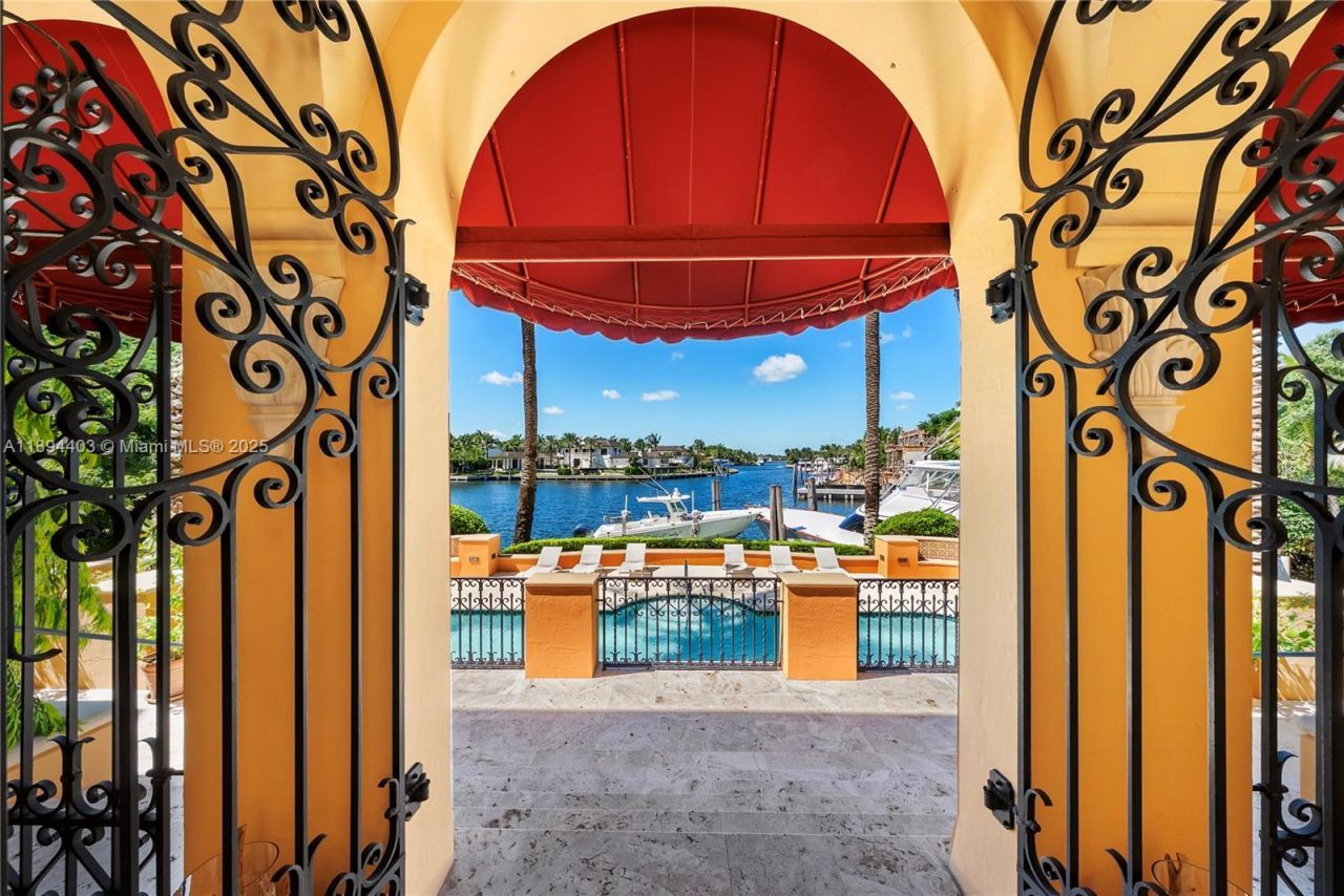 50 Casuarina Concourse, Coral Gables, FL 33143 Photo