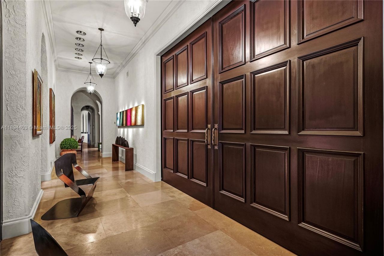 50 Casuarina Concourse, Coral Gables, FL 33143 Photo