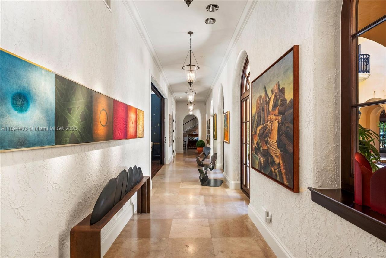 50 Casuarina Concourse, Coral Gables, FL 33143 Photo