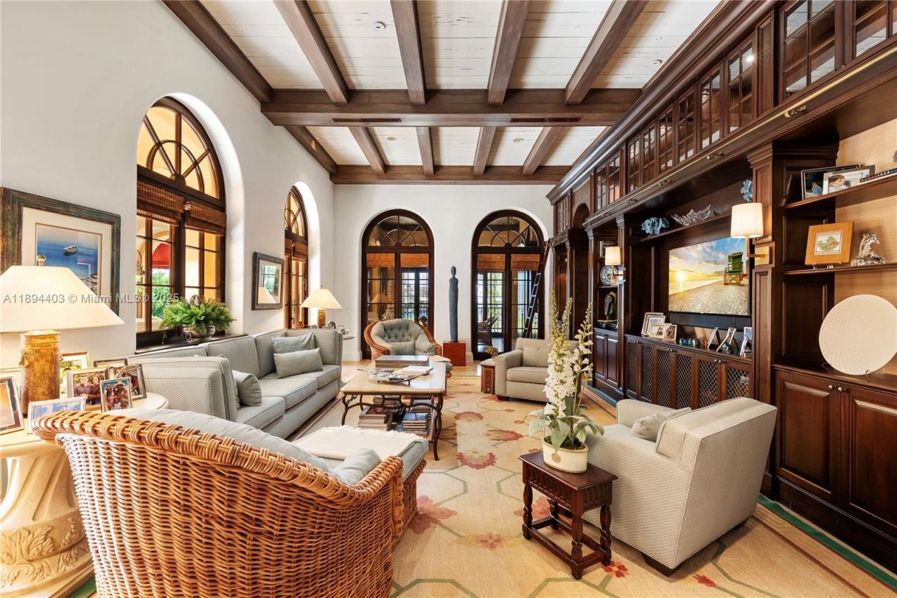 50 Casuarina Concourse, Coral Gables, FL 33143 Photo