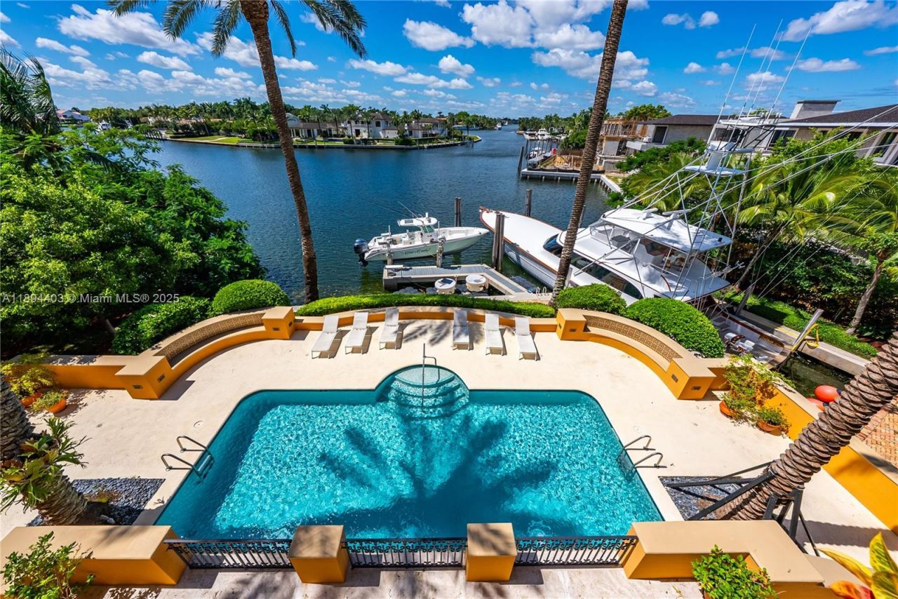 50 Casuarina Concourse, Coral Gables, FL 33143 Photo