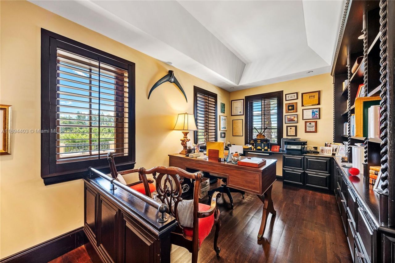 50 Casuarina Concourse, Coral Gables, FL 33143 Photo