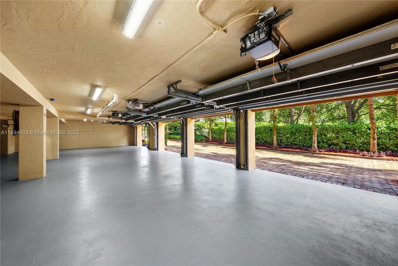 50 Casuarina Concourse, Coral Gables, FL 33143 Photo