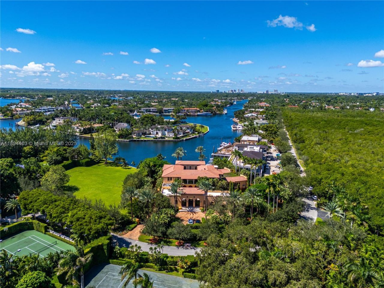 50 Casuarina Concourse, Coral Gables, FL 33143 Photo