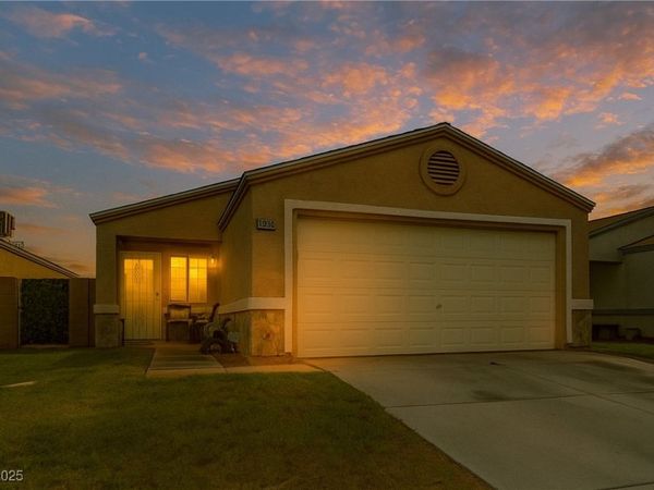 1936 King Hill Street, Las Vegas, NV 89106