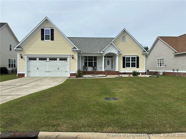 2912 Eagle Crest Lane, Fayetteville, NC 28306