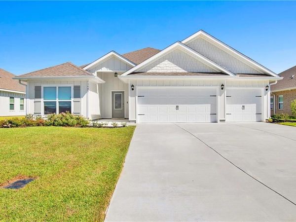 11602 Genuine Risk Circle, Daphne, AL 36526