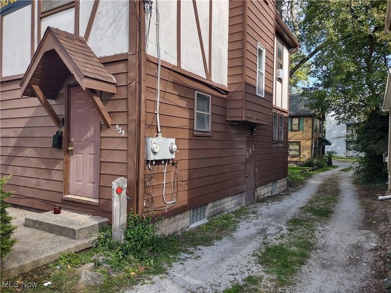 531-533-535-539 Allyn Street, Akron, OH 44311 Photo 6