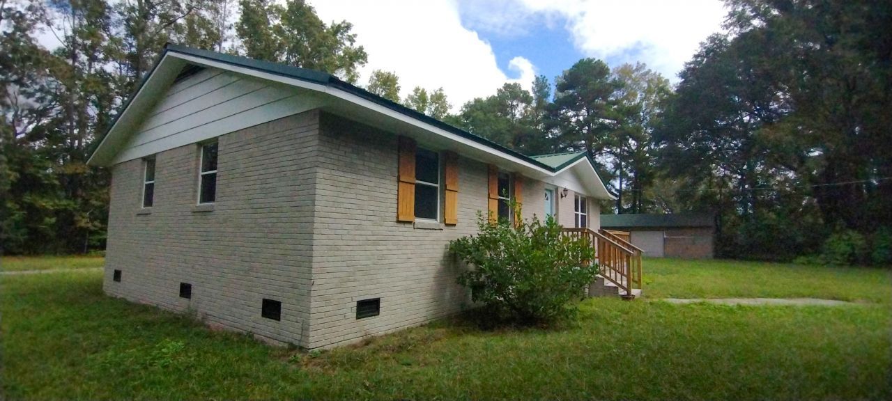 112 James Place Photo 27