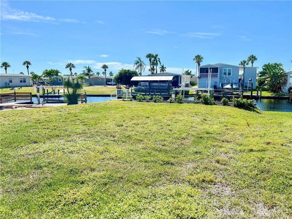 17680 Bryan Ct, Fort Myers Beach, FL 33931 Photo