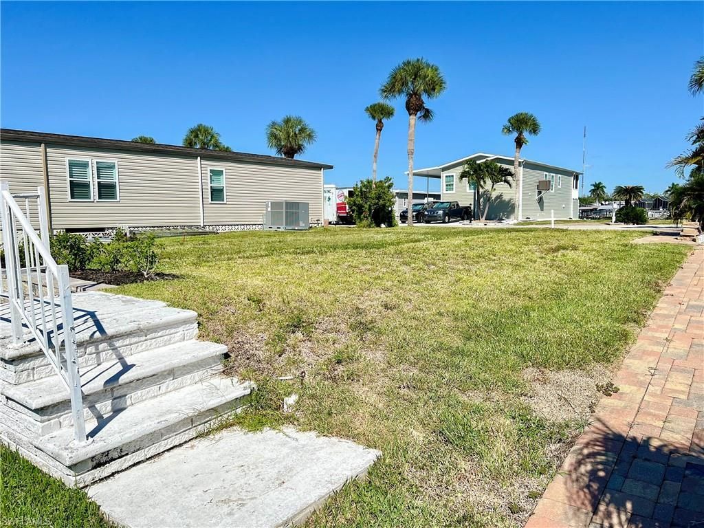 17680 Bryan Ct, Fort Myers Beach, FL 33931 Photo