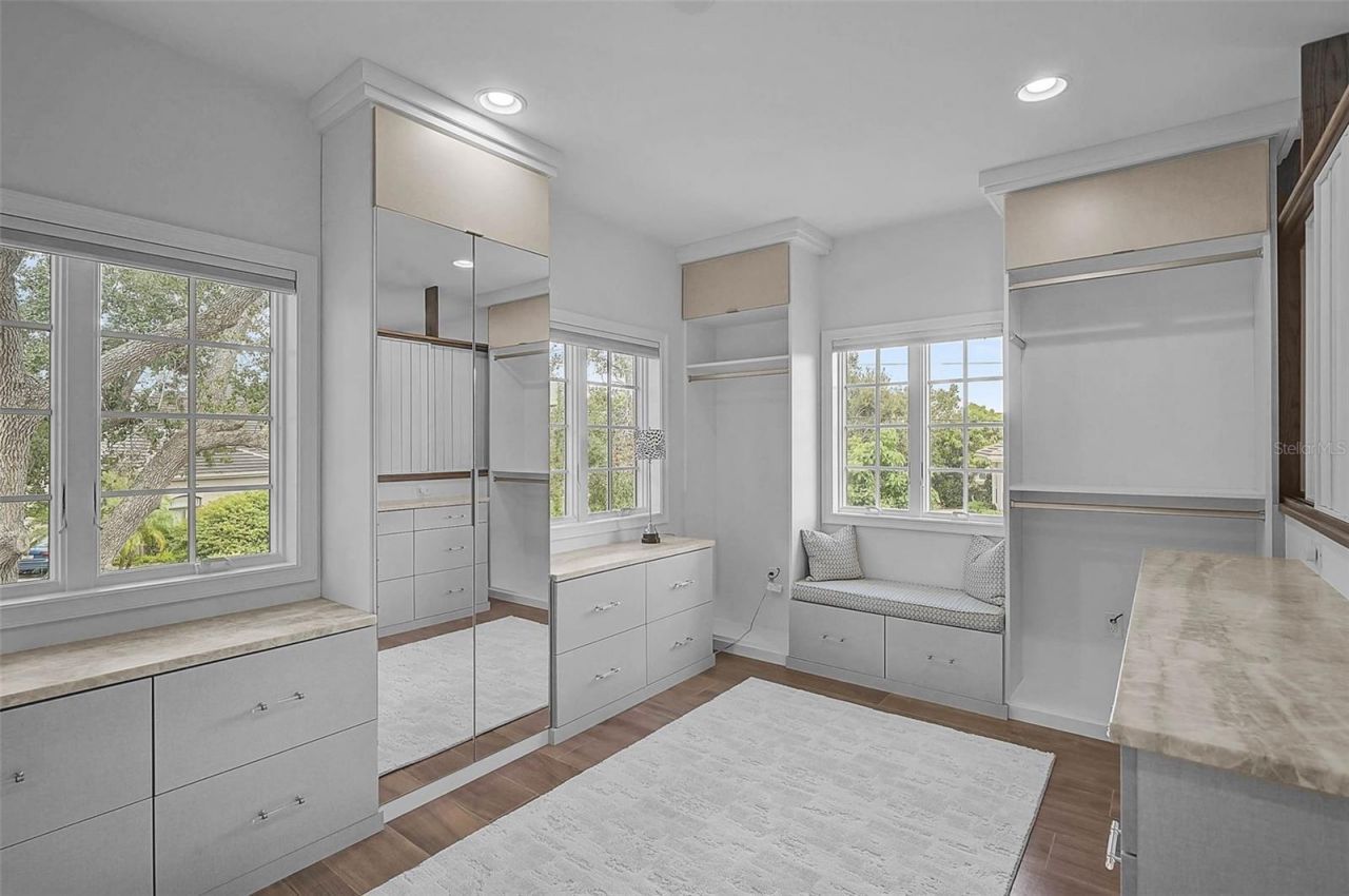 4439 Westwood Lane, Sarasota, FL 34231 Photo