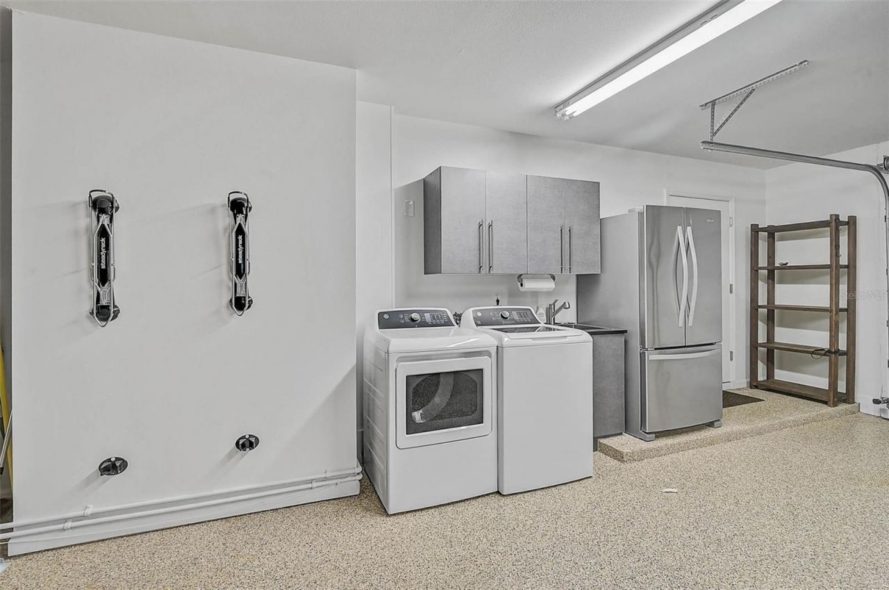 4439 Westwood Lane, Sarasota, FL 34231 Photo