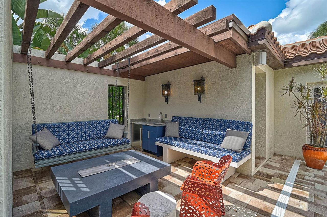 4439 Westwood Lane, Sarasota, FL 34231 Photo