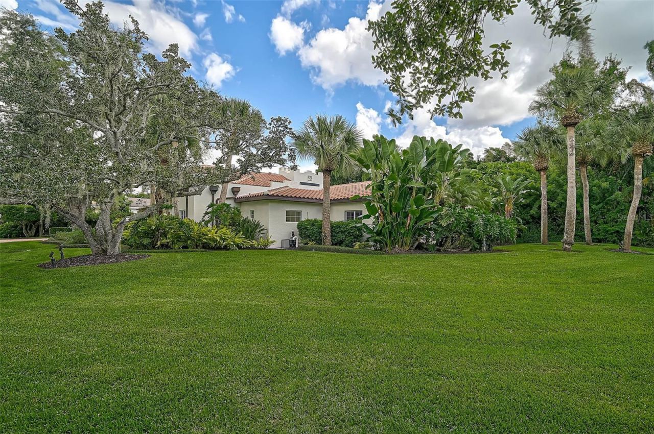4439 Westwood Lane, Sarasota, FL 34231 Photo