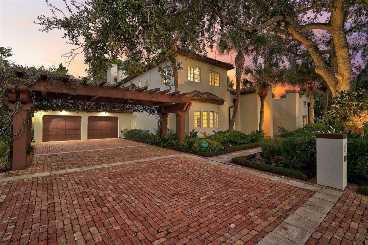 4439 Westwood Lane, Sarasota, FL 34231 Photo